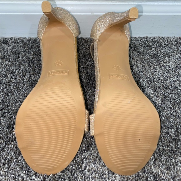 Top Moda gold ankle strap high heel size 7.5 - Picture 4 of 6